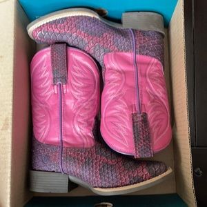 Girls youth Ariat cowboy boots